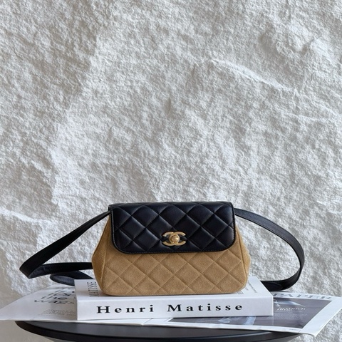 Chanel 香奈兒 25a麂皮竪版小斜挎包 芯片款