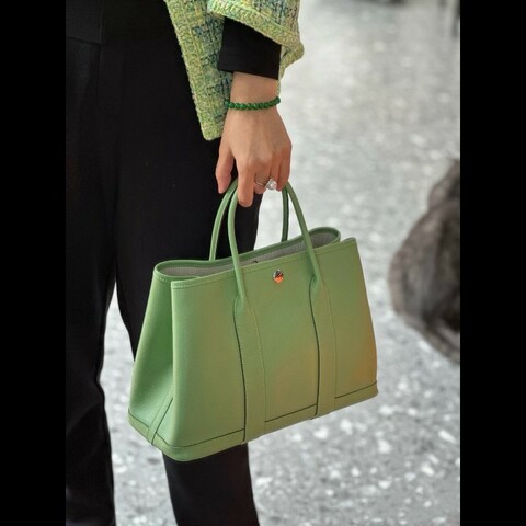 hermes 愛馬仕花園包為春夏必備單品，實用性拉滿的Garden Party30
