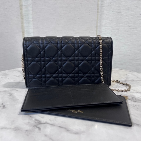 Dior黑羊皮金釦騰格紋Lady Dior Pouch斜背鏈包