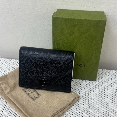 Gucci全黑皮短夾