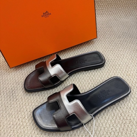 閒置新未使用 Hermes 愛馬仕 H拖鞋37碼