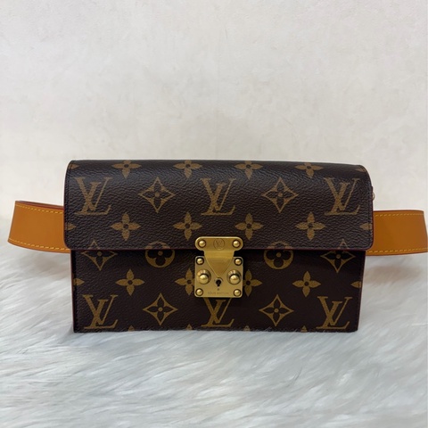 LV M68549 S LOCK 老花金扣皮帶腰包 腰帶90cm 霹靂包 麻將包