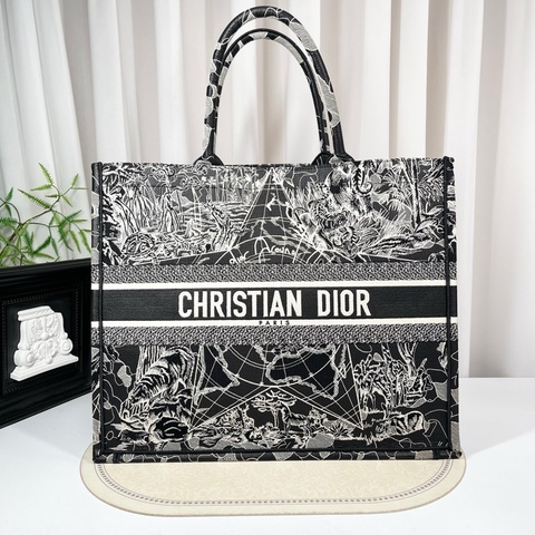 Dior迪奧 98新 黑色星空Book Tote托特包 黑白配色
