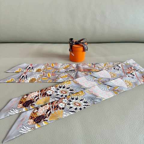 「M.Y精品」 Hermes 馬家 🐎 花朵圖騰 Twilly絲巾領結 100%真絲