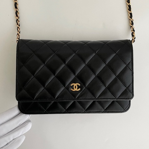 Chanel黑金羊Woc单肩斜挎包