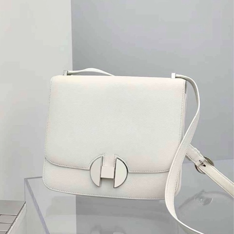 Hermes 2002 01純白琺瑯扣，C刻，附件塵袋