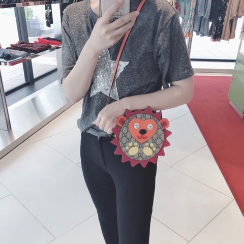 gucci 刺蝟兒童包 20.5*20.5*5.5 95新 配件塵袋