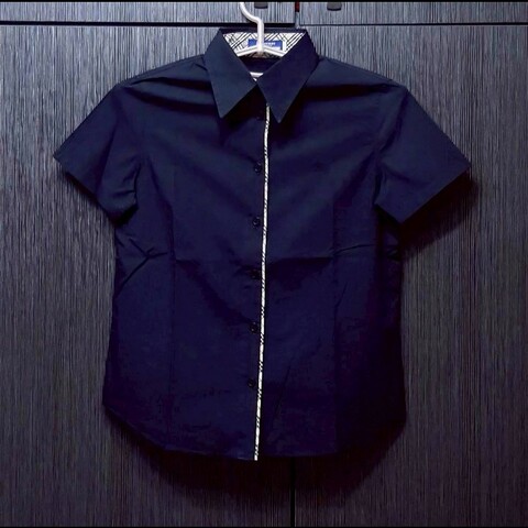 絕版BURBERRY 博柏利 BLUE LABEL 藍標 戰馬 女黑色修身彈性短袖襯衫38號