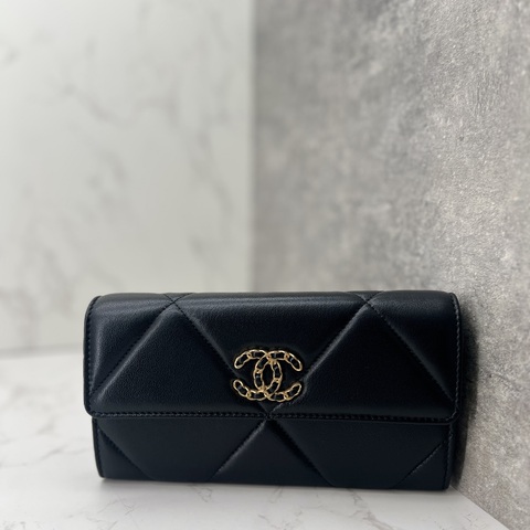 香緹國際精品 CHANEL 19 長夾 1134 閒置品