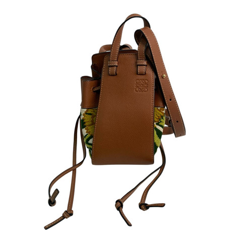 △ LOEWE 羅意威 Brown Calfskin And Canvas Mini Hammock Flower 2 way bag 啡色小牛皮和帆布兩用袋-267012821