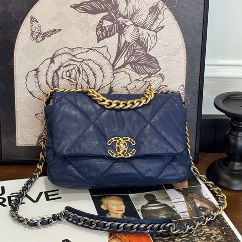 CHANEL 19包 小號 藍羊皮 AS1160/保卡款29開