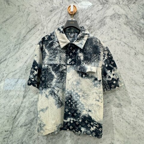 LV 牛仔 紮染 LOGO 印花 短袖襯衫 M號 1AA852