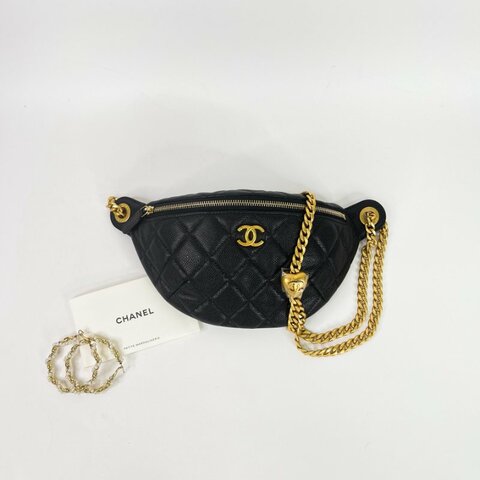 CHANEL 24P愛心扣胸腰包  芯片款