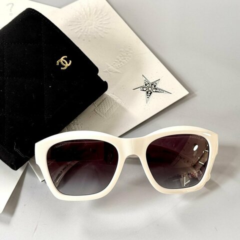 Chanel 白色折疊墨鏡 銀色水鑽 6055-B