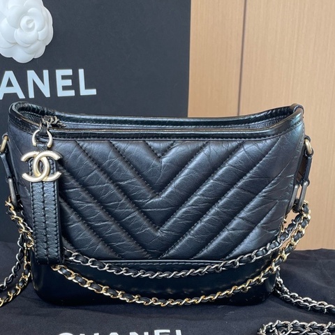 香奈兒/Chanel 黑金V紋流浪包小號