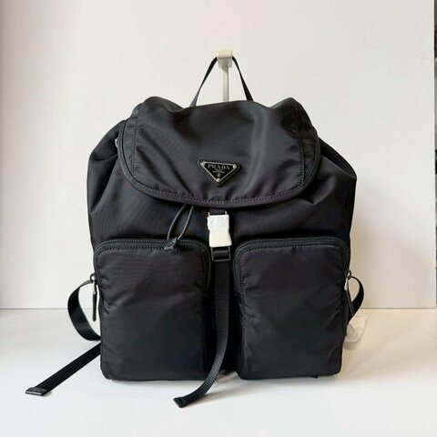 PRADA 黑色 尼龍 雙口袋 銀三角牌 釦式 雙肩包 後背包 1BZ005