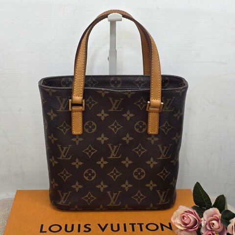 LOUIS VUITTON LV 小款 薇薇安 全包原廠無換零件 加贈精美長背帶提供斜背
