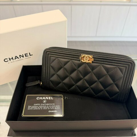 *SHIHNA名牌精品*CHANEL Boy 黑荔枝金釦長夾(保卡款)