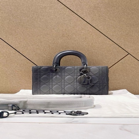 【威選精品】🩶 Dior 橫版漸變灰藍黛妃 Lady Dior