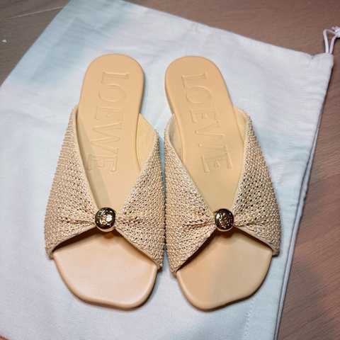 Loewe全新Pebble Soft slide in raffia-effect fabric拖鞋涼鞋 37碼