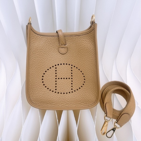 近新 Hermes mini evelyne 伊芙琳 餅乾金釦 B刻