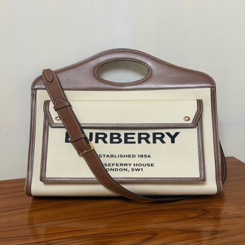 9新✨Burberry大號Pocket手提/肩背包焦糖色