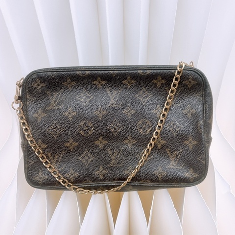 已穿鏈條 Lv pouch 老花中古洗漱包/化妝包