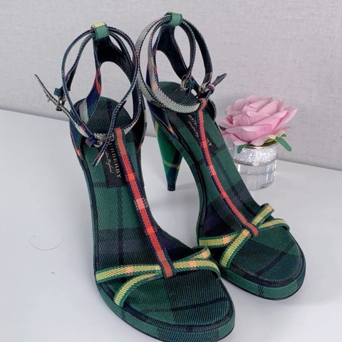 閒置新Burberry 巴寶莉 高跟鞋限量版圓錐高跟 經典格紋綠黃黑高端配色 38碼
