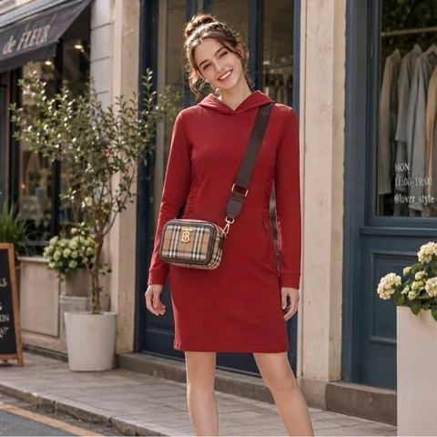 BURBERRY GOLF 連帽戰馬長版上衣&洋裝