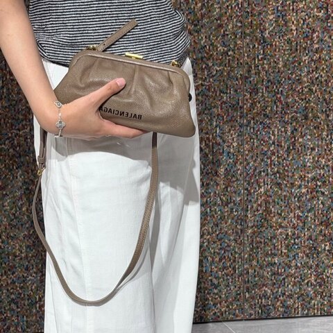 balenciaga 大象灰 雲朵包 錢夾 肩背手拿包 晚宴包 24*4.5*14cm 98新配件塵袋 肩帶
