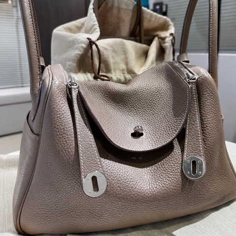 Hermès Lindy30 經典大象灰Etoupe銀釦