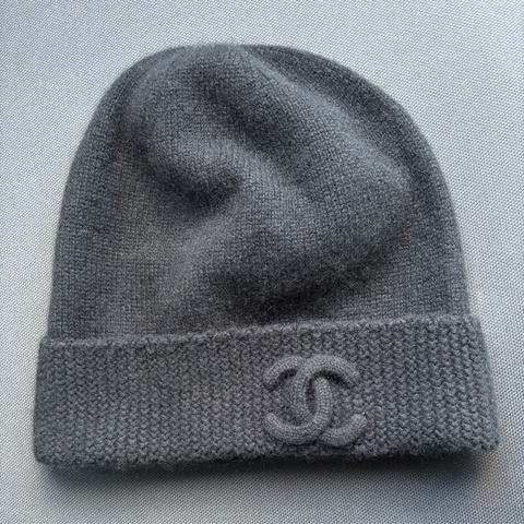 Chanel 經典黑色靜奢毛帽（Cashmere 羊絨材質） 可小議