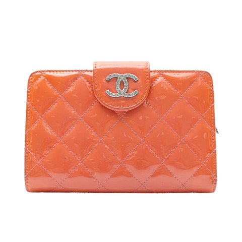 CC French 釦式中夾 橘色 菱格紋 漆皮【CHANEL 香奈兒】