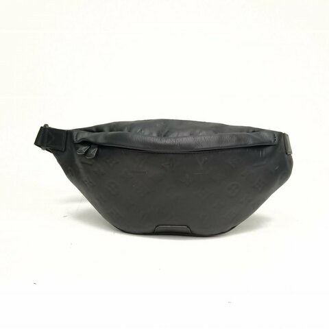 LOUIS VUITTON Discovery腰包logo壓紋黑色牛皮晶片肩背包