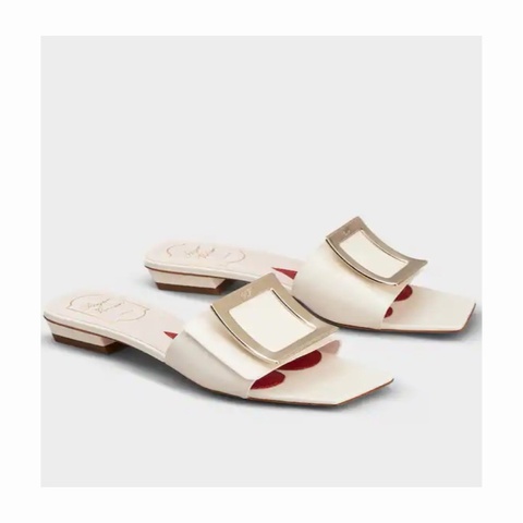 Roger Vivier 女士 Belle Vivier 搭扣涼拖34.5 35.5 36 36.5碼跟高: 2.5cm