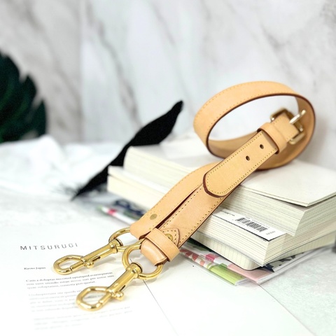 LV 本染皮背帶
