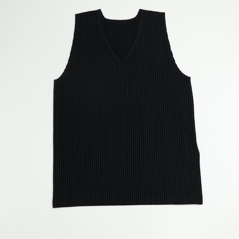 ISSEY MIYAKE三宅一生 HOMME 黑色褶皺 V 領 背心 SIZE2