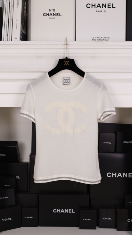 Chanel 06年运动方标系列白色圆领短袖上衣