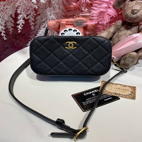 Chanel 黑金荔枝皮腰包