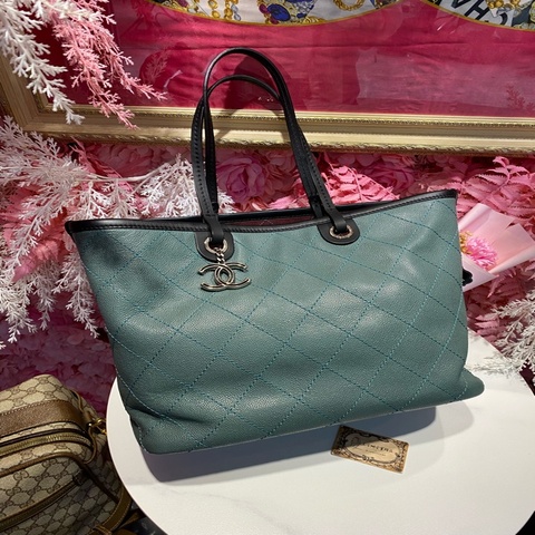 Chanel 荔枝湖綠肩背包