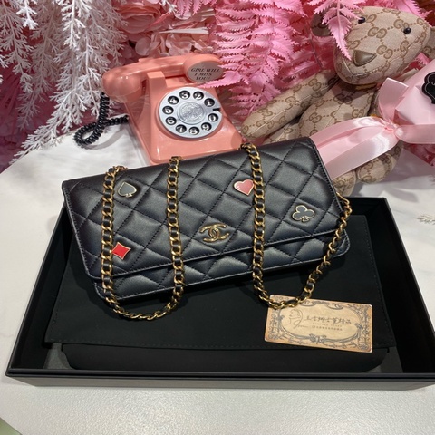 Chanel 黑金徽章woc包