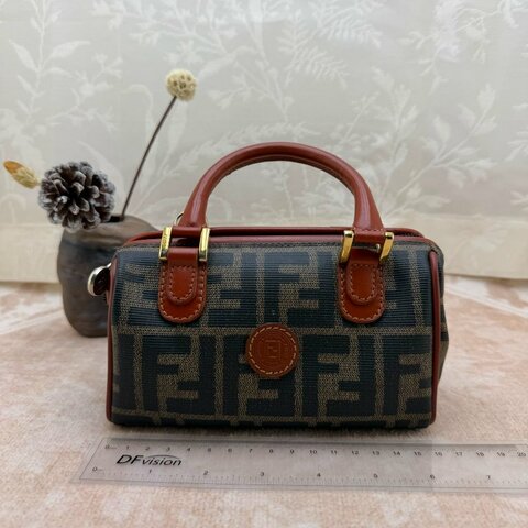 FENDI Mini Boston 迷你老花波士頓手提包
