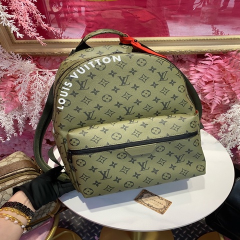 lv 後背包