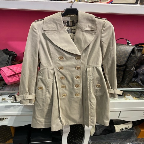 Burberry 外套