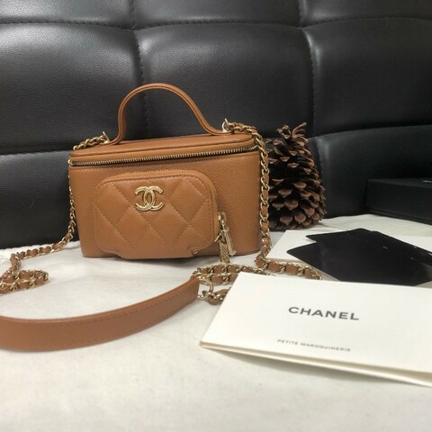 香奈兒/Chanel 春夏盒子化妝包鏈條包，可手提肩揹，荔枝紋牛皮，晶片款