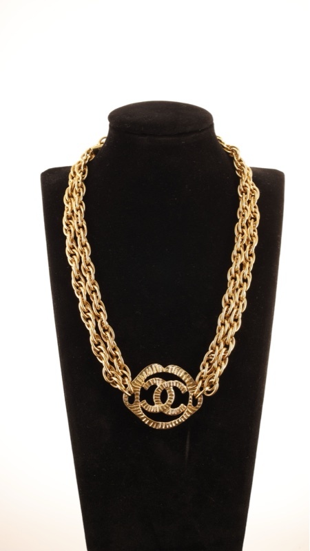 Chanel 素金双链条镂空cc项链