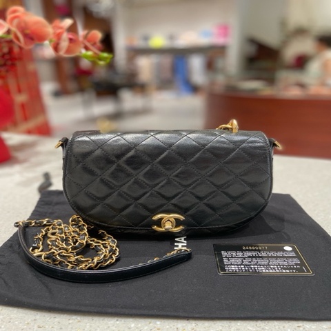 Chanel香奈兒 黑金油蠟牛皮馬鞍包 鐳射24開。
