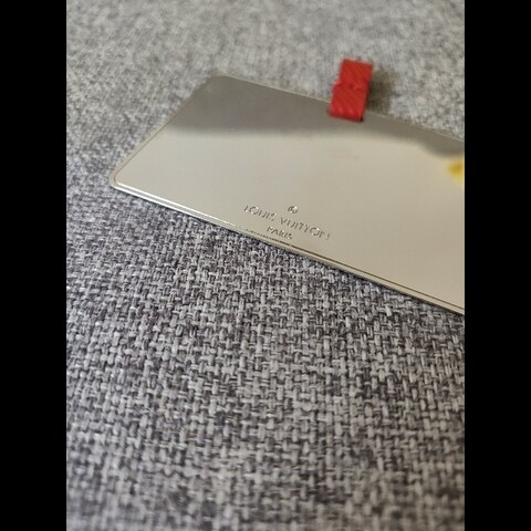 LV Louis vuitton EPI 鏡子 隨身鏡 梳妝鏡 化妝鏡