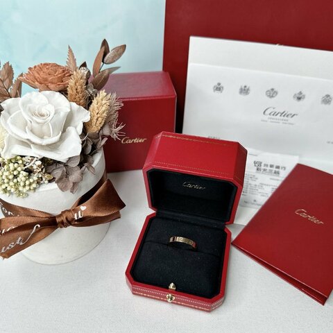 Cartier 經典LOVE系列玫瑰金戒指