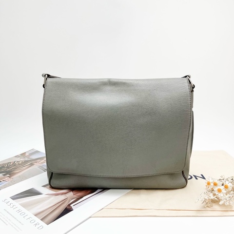 Louis Vuitton 路易威登男士郵差包單肩斜挎包 尺寸33x26x9